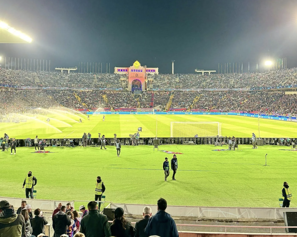 The pre-match of Barcelona against Napoli at the Olympic stadium Montjuic in the Champions League Round of 16 on March 12, 2024. Photo: Emmanuel Jaquez